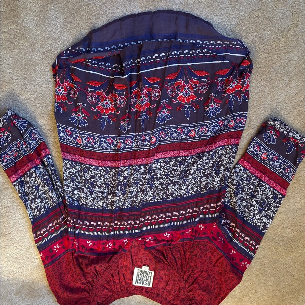 Floral Patterned Long Sleeve Top